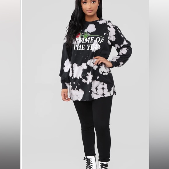 Fashion Nova Tops - Fashion Nova femme shirt🖤